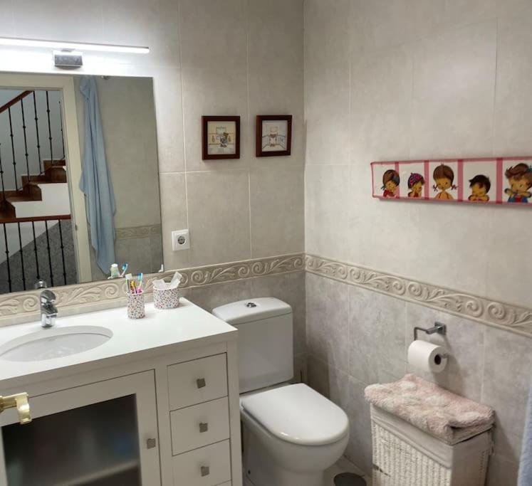 Вилла Casa En Ruta De La Plata Con Piscina Comunitaria Гильена Экстерьер фото